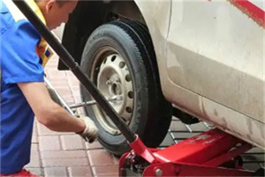 江宁附近拖车24小时服务热线电话